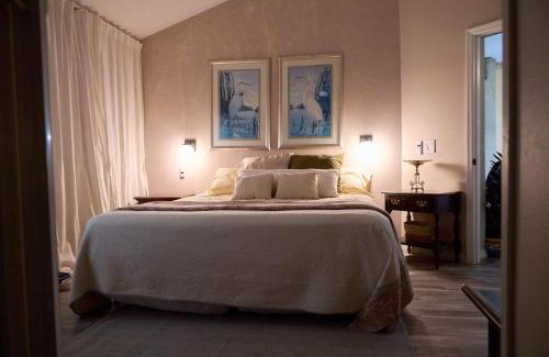 Lady Lake House | Prime Location - Golf Cart Included- La Casita Azul