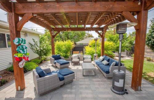 Sugar House House | Prime Location Home with Hot Tub l Midtown
