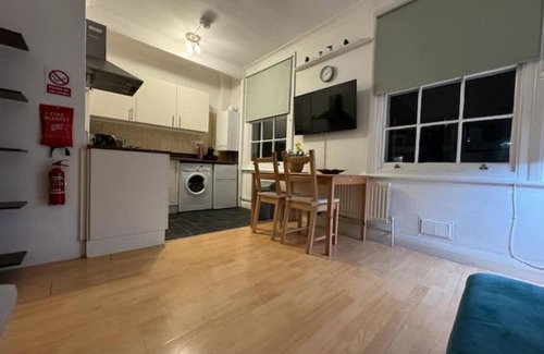 Camden Town Apartment | Prime location in Camden Town