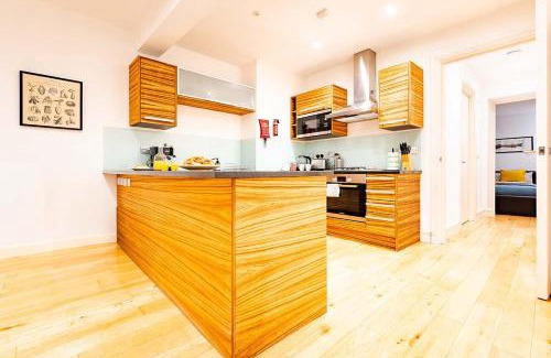 Farringdon Apartment | Prime Location in Farringdon Large One Bedroom Flat