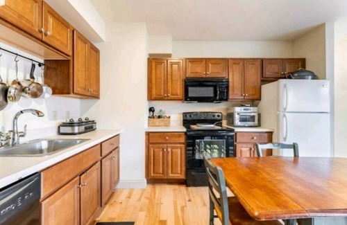 Burlington Apartment | Prime location in the center of downtown burlington
