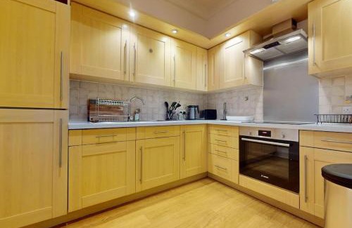 Brompton & Hans Town House | Prime Location Prince's Gate Mews 4BD 3 BATH