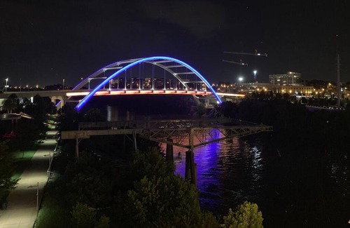 Nashville Apartment | Prime location to all of booming Nashville