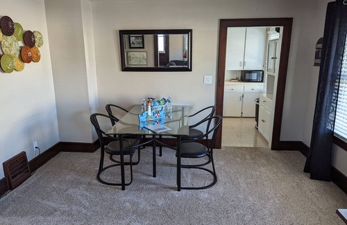 Sandusky House | Prime location within walking distance of downtown Sandusky