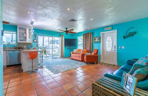 Pine Channel Estates House | Prime Time: A Tropical Paradise on Big Pine Key, Canal Front Duplex, Swift Access to Atlantic & Gulf