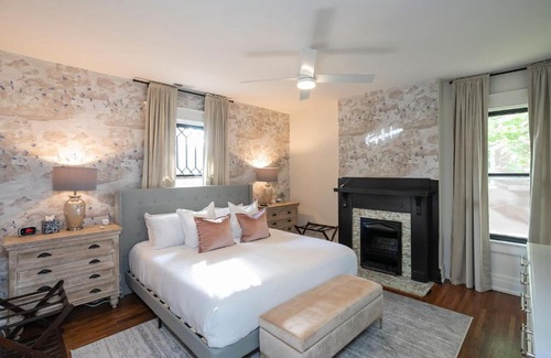Historic Waverly House | Prime Walkable Location Spacious Home w Hot Tub