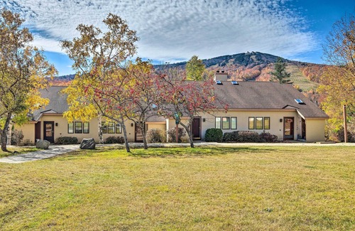 West Dover House | Primely Located Dover Escape < 1 Mi to Mt Snow!