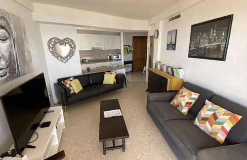 Torremolinos Apartment | Primera Linea Playa - Tres Caballos en Playamar Torremolinos
