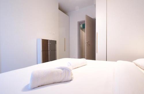 Chinatown Apartment | PrimoPiano - Albertini Flats