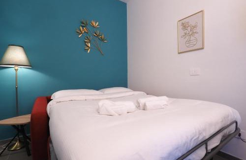 Chinatown Apartment | PrimoPiano - Albertini Flats