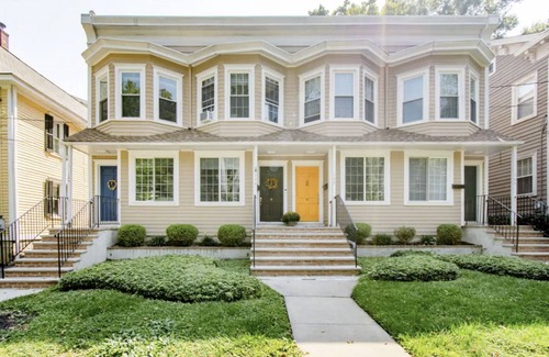 Princeton House | Princeton Gem - Walk Everywhere!n