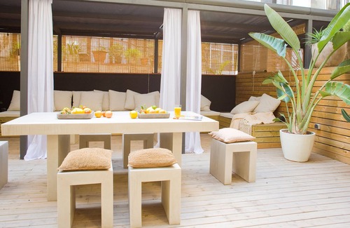 Eixample Apartment | Principal - Luxury 2 Bed. 3 Bath Apt + Terrace