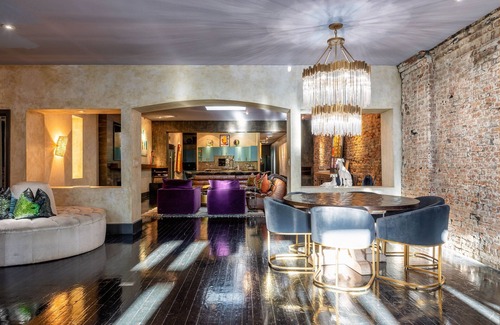 Downtown Nashville Condo | Printers Alley PH *10,000 sq ft* Walk to Broadway