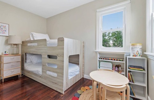 Williamstown House | Pristine 4-Bed House in the Heart of Williamstown