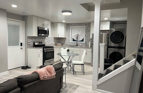 Smyrna Apartment | Pristine and Serene 1-BR Apt near Battery Atl
