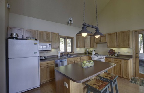Grand Rapids House | Pristine Northwoods Lake Home w/Private Dock on Chain of Lakes