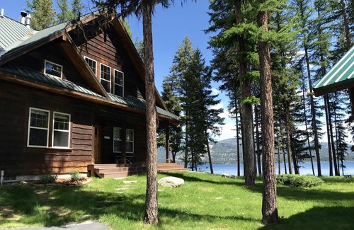 Marion House | Pristine Waterfront Lake Home near Glacier National Park and Flathead Lake.