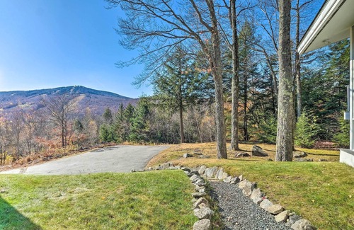 West Dover Cottage | Pristine West Dover Home w/Deck & Mountain Views!