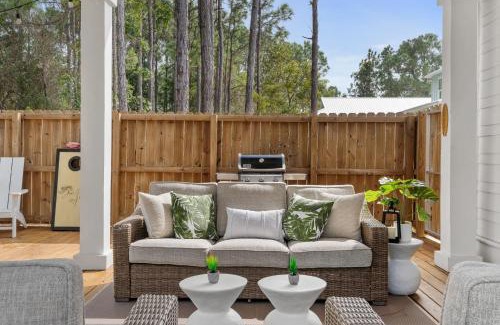 San Juan House | Priv Heated Pool Hot Tub Boat-Friendly Sleeps 16 One For All by AvantStay