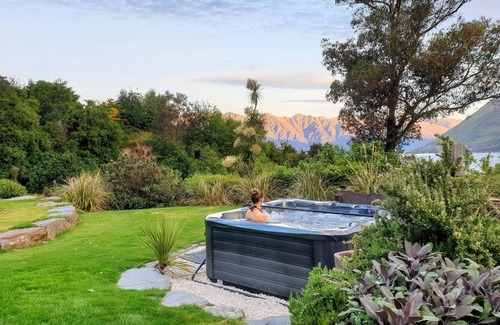 Sunshine Bay House | Privacy, Panoramas and Proximity - Unforgettable