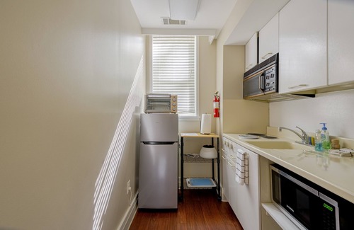 Ithaca Apartment | Private 1 Bed Apartment - Carriage House