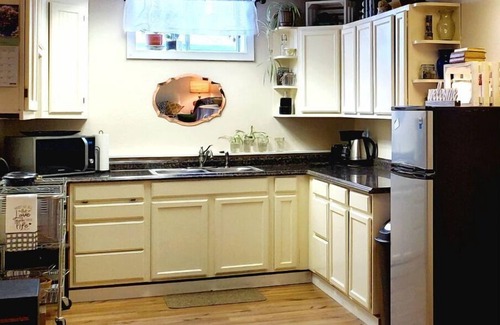 Port Angeles Apartment | Private 2 bedroom suite in daylight basement w/kitchen, full bath, and laundry
