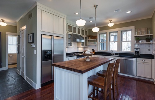 South Haven House | Private 20 acres near Lake Michigan, with your own private fishing pond.
