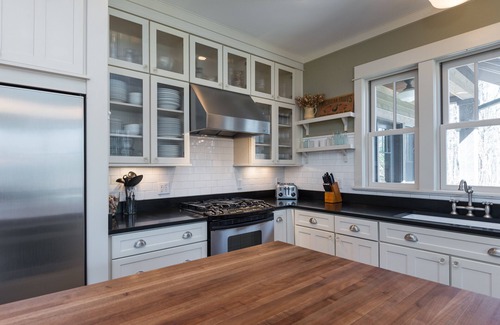South Haven House | Private 20 acres near Lake Michigan, with your own private fishing pond.