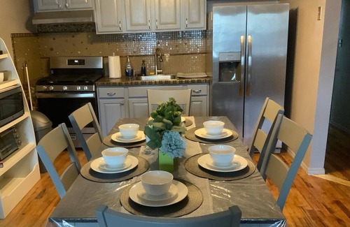 East Flatbush Apartment | Private 2bdrm Tranquil apt Brooklyn