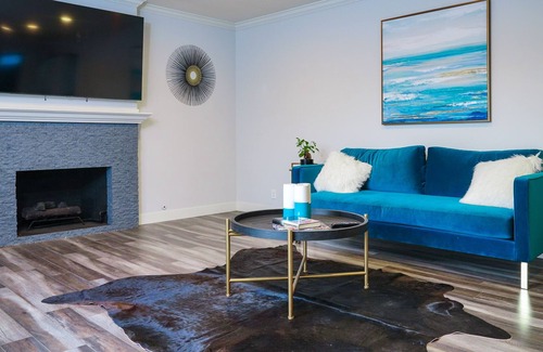 North Hollywood House | Private 4BR Retreat, Pool & Amazing Outdoor Patio
