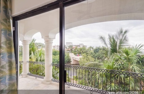 Puerto Aventuras Villa | Private 5 Bedroom Villa in Great Location!
