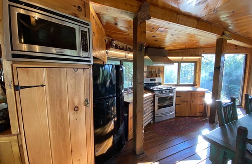 Middle Grove House | Private Adirondack Home close to Saratoga