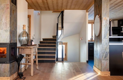 Jeux Ski Chalet | Private and modern chalet in the heart of Alpe d'Huez.