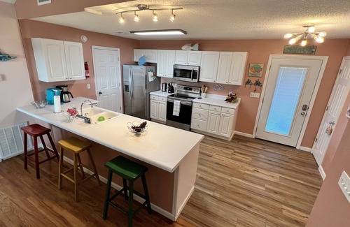 Carrabelle House | Private and Peaceful Bayou Retreat Waterfront!