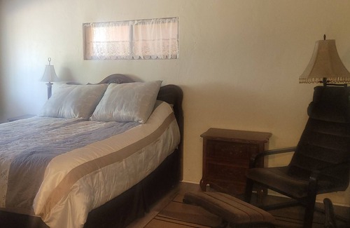 Bonita Apartment | Private and Quite Guest house Attached Close to Fwy 805, 54, and Freeway 5