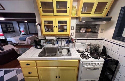 Eagle Rock Apartment | Private and serene studio in beautiful Glendale with private entrance