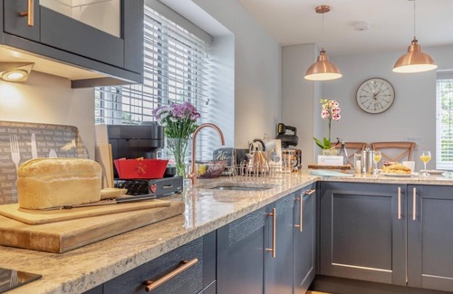 Dronfield Apartment | Private and Unique Cottage Close to Sheffield