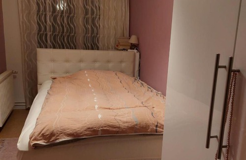 Limmer Apartment | Private Apartment