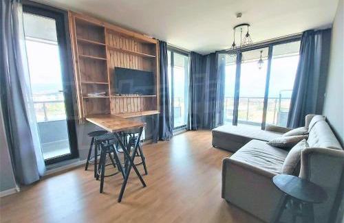 Razlog Apartment | Private Apartment in Aparthotel Cornelia