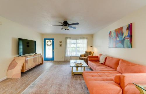 South Venice House | Private Backyard Oasis Spacious Venice Escape!