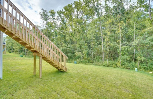 Johnstown Cottage | Private Backyard! Spacious Home 25 Mi to Columbus