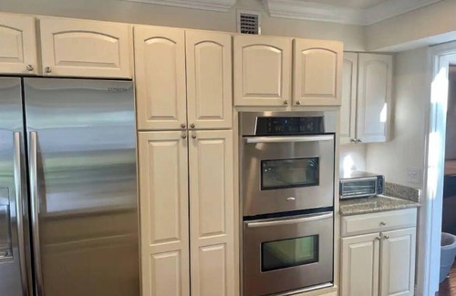 Vero Beach House | ~ Private Beach Access! ~ East A1A ~ Sun, Sea, Pool, Relax!