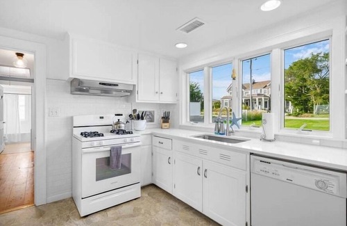 West Harwich House | Private beach all for you! 6 bedrooms and 5 full baths. RPMS053