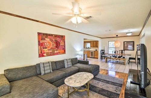 Azle House | Private Beach and Dock Home on Eagle Mountain Lake