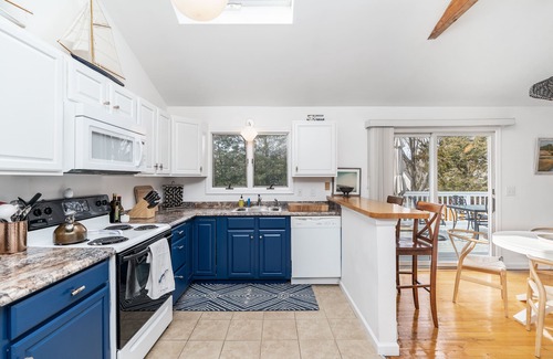 Southold House | Private Beach community home nestled in the heart of Long Island's North Fork