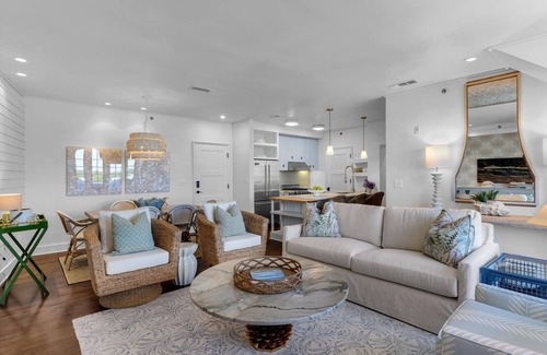 Rosemary Beach Condo | PRIVATE BEACH/POOL ACCESS-Town Center-Coastal Charm-Newly Renovated