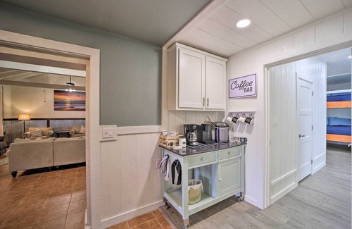 Disney House | Private Beach: Waterfront Disney Getaway!