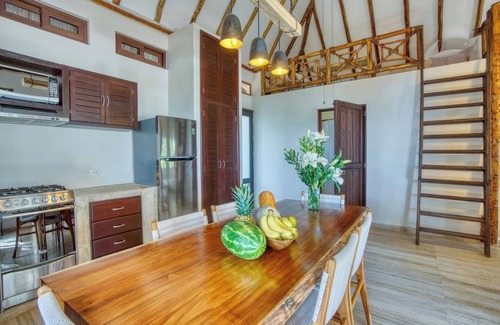 Soliman Bay House | Private Beachfront Bungalow Estate: 6BR with Pool