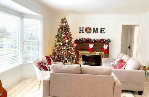 East San Gabriel Apartment | Private bedroom with shared full bathroom, shared living room, kitchen, laundry