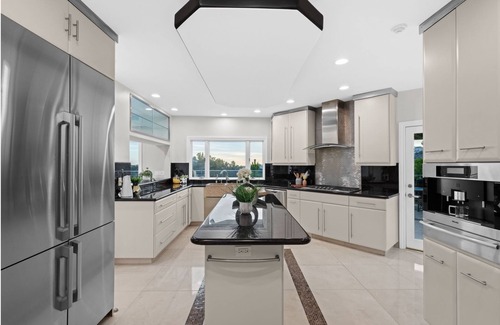 Bel Air House | Private Bel Air Estate w/Pool 5 min from Sunset